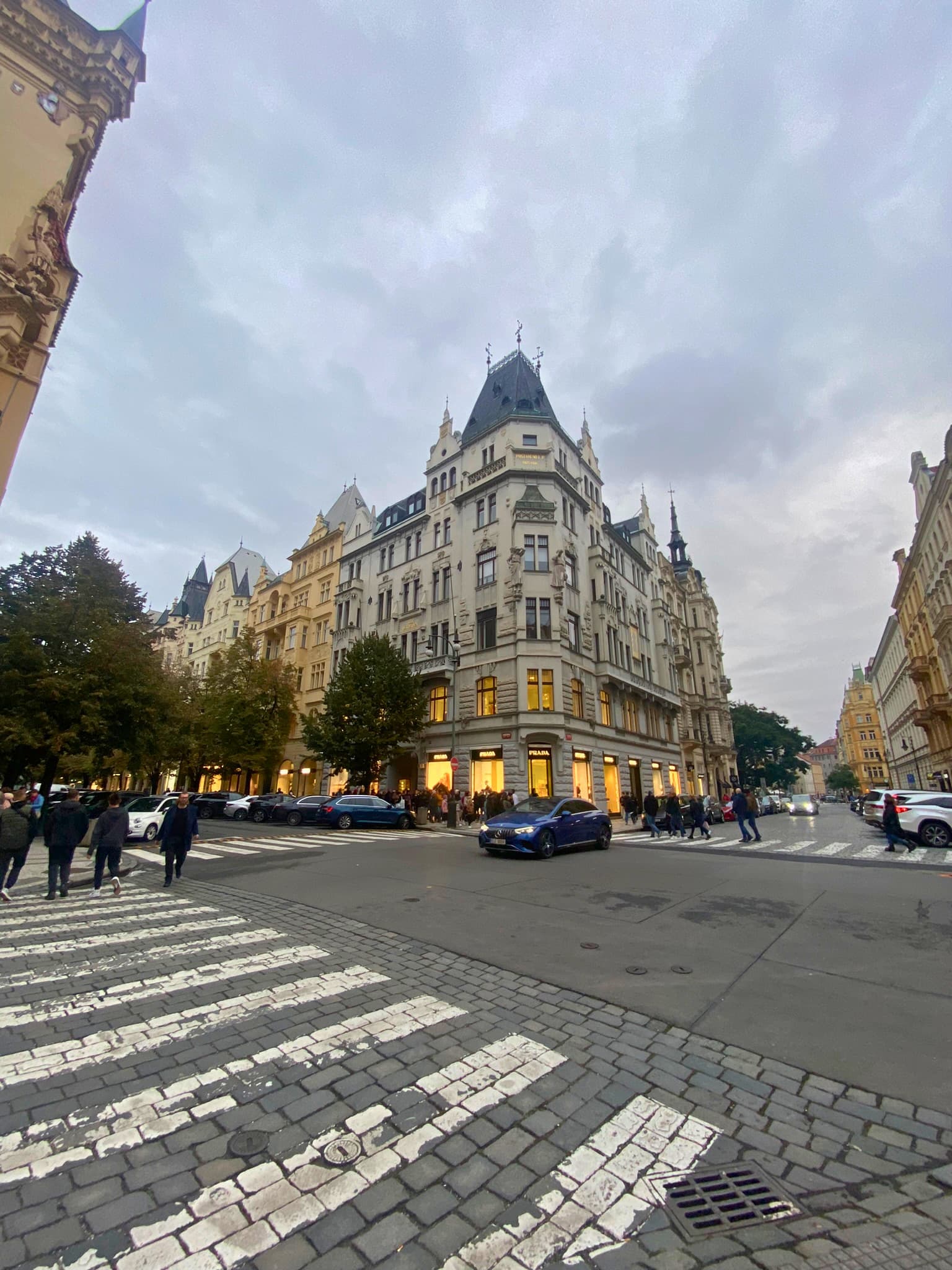 10. Rue de Paris / Paris Caddesi